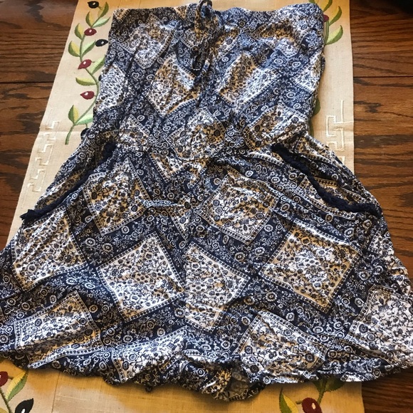 Navy/white romper - Picture 2 of 2